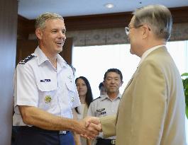 Japan defense chief, U.S. forces top officer meet