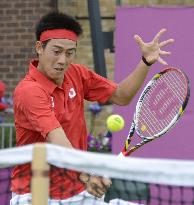 Nishikori moves into Olympic 2nd round