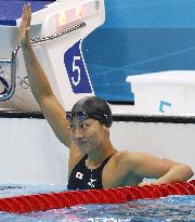 Terakawa advances to 100m backstroke final