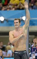 Van der Burgh wins Olympic 100m breaststroke