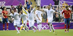 Honduras beat Spain in Olympic soccer