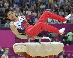 Japan men take silver in gymnastics