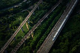 CHINA-HUBEI-WUHAN-TRAIN SPEED-RAISE (CN)