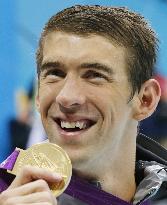 Phelps gets record 19th Olympic medal