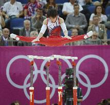 Japan's Uchimura wins gold in men's gymnastics all-around