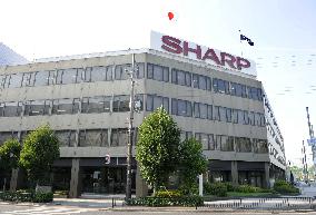 Sharp to slash 5,000 jobs in Japan, overseas