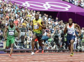 Jamaica's Bolt through to men's 100-meter semis