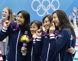 Japan wins bronze in women's 4x100m medley relay
