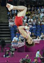 Uchimura takes silver in men's floor exercise