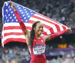 Richards-Ross wins gold in Olympic women's 400 meters