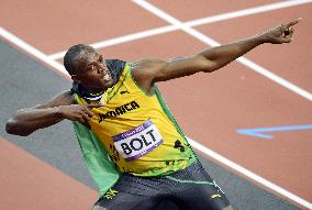 Jamaica's Bolt wins men's 100 meters