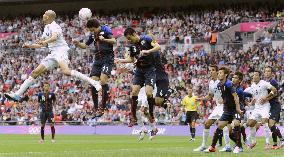 Japan lose to Mexico in men's soccer semifinal