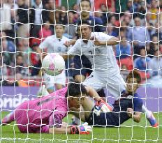 Japan lose to Mexico in men's soccer semifinal