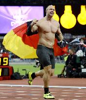 Harting wins Olympic discus throw