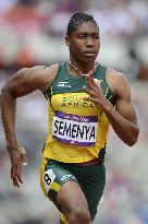 Semenya cruises into women's 800-meter semifinals