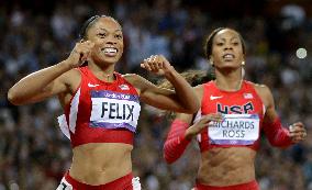 Felix wins gold in Olympic women's 200 meters