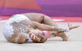 Kanaeva performs in rhythmic gymnastics qualifying