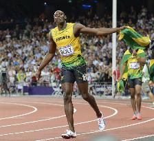 Bolt wins men's 200 meters