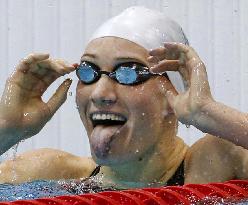Muffat wins gold in women's swimming 400m freestyle