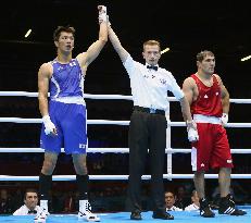 Murata reaches men's middleweight boxing final