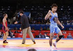 Yumoto wins 55-kg freestyle wrestling bronze