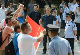 Chinese protest over Senkakus