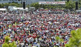 Protest in Okinawa against Osprey deployment