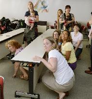 English workshops help foreign moms prepare for quakes