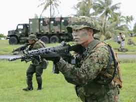 Japan-U.S. joint drill to defend remote islands