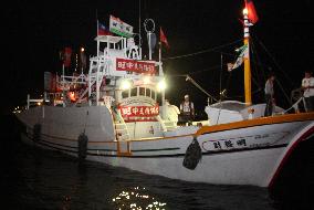 Taiwan boats return home from Senkakus