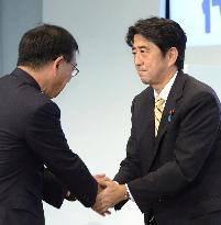 Abe makes comeback as LDP chief