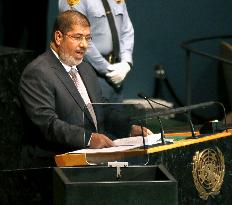 Morsi speaks at U.N. assembly