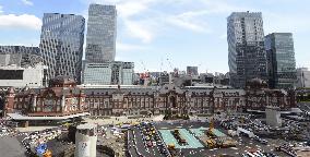 Red-brick Tokyo Station building reopens