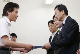 Hashimoto's group formally approved as party