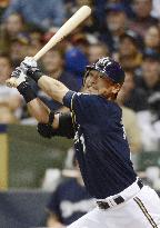 Aoki 3-for-5 in Brewers' win against Astros