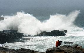 Typhoon Jelawat in Japan