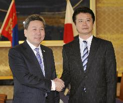 Mongolia foreign minister in Japan