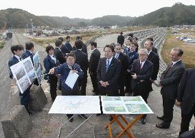 Japan premier in disaster area