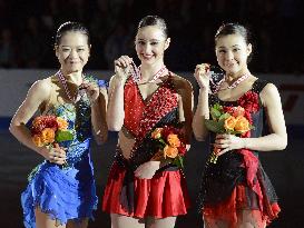 Women medalists at Skate Canada