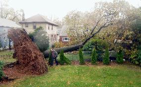 Hurricane Sandy hits North America