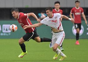 (SP)CHINA-MEIZHOU-FOOTBALL-CSL-CHENGDU VS MEIZHOU (CN)