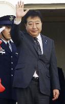 Japan PM Noda leaves Vientiane