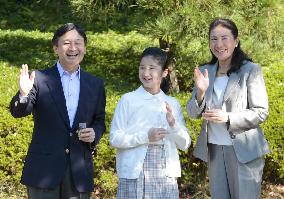 Crown prince's family in Hayama