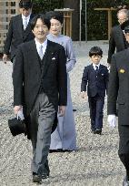 Prince Hisahito visits imperial mausoleum