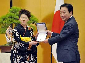 Yoshida receives People's Honor Award