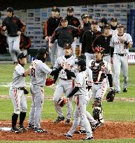 Giants bring home 1st Asia Series championship