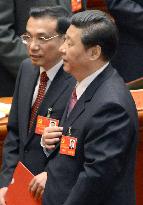 Xi replaces Hu as China Communist chief
