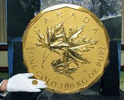 100-kg Canadian gold coin