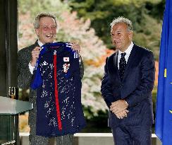 Japan coach Zaccheroni honored by Italy