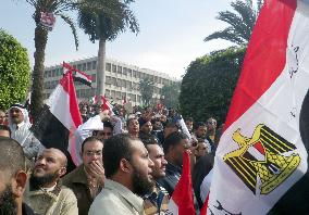 Rally to support president in Egypt